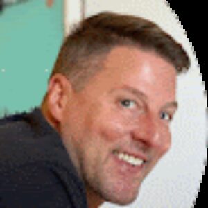 Profile photo of Lee Turner